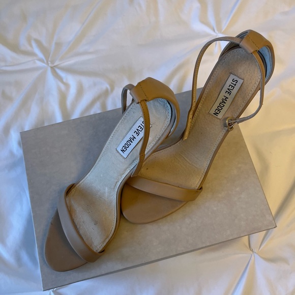 Steve Madden strappy heels - Picture 2 of 2